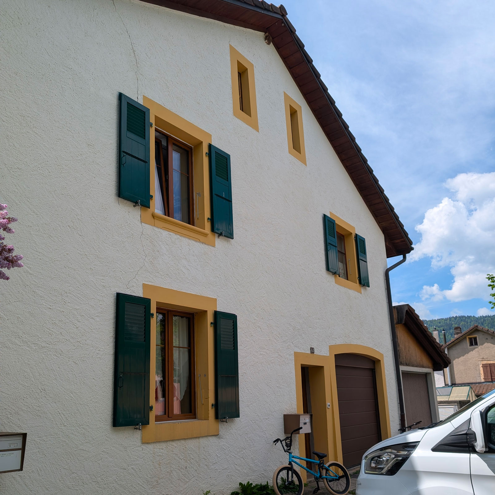 Façade en peinture - Avant - 01
